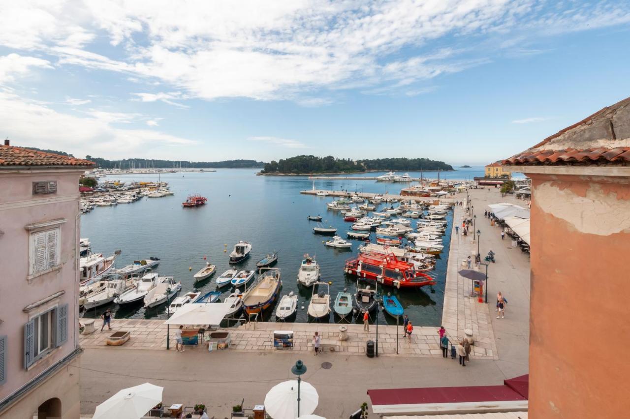 Sea View Apartment Rovinj Extérieur photo